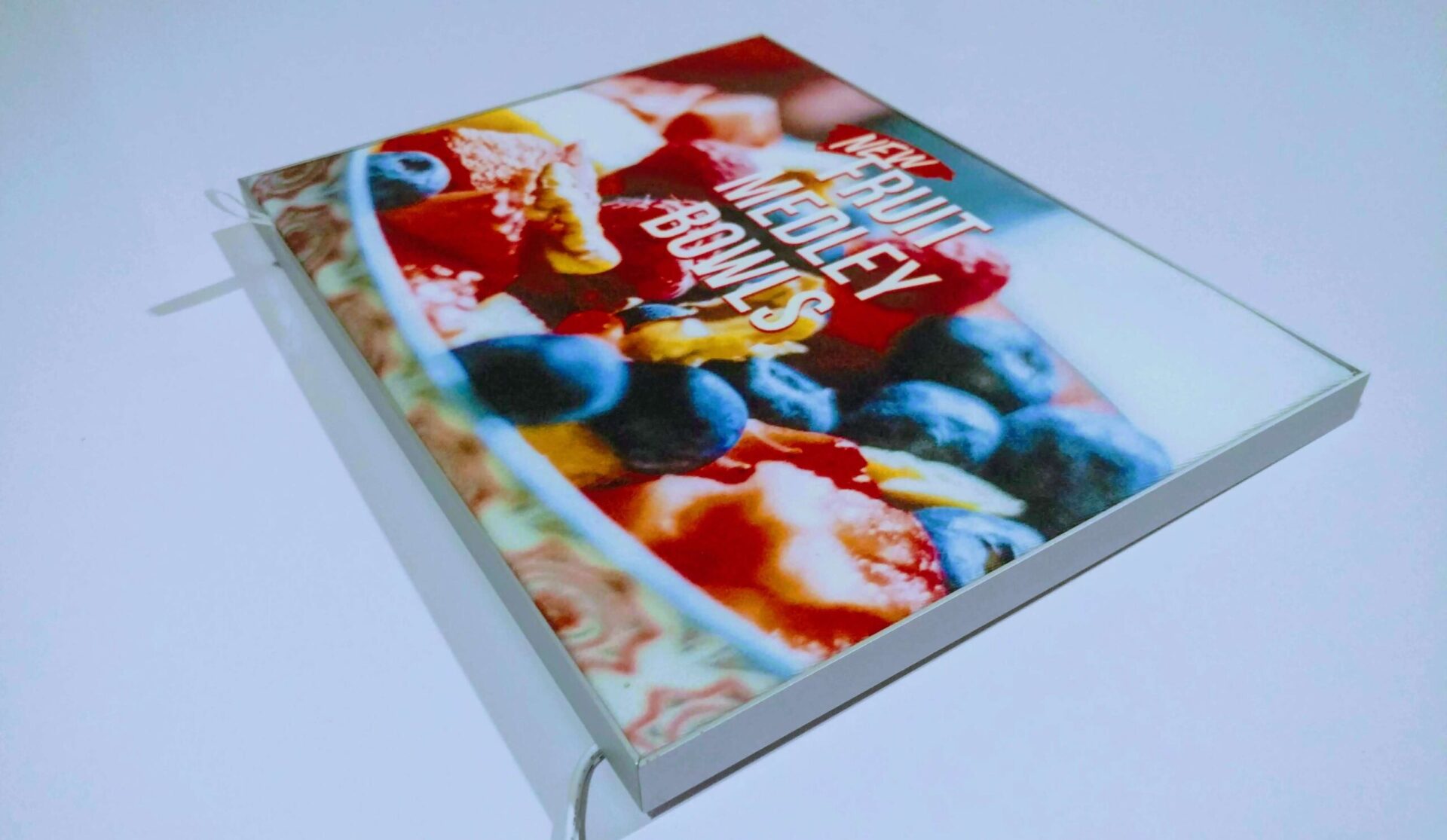 seg-frame-lightbox seg-frame-lightbox